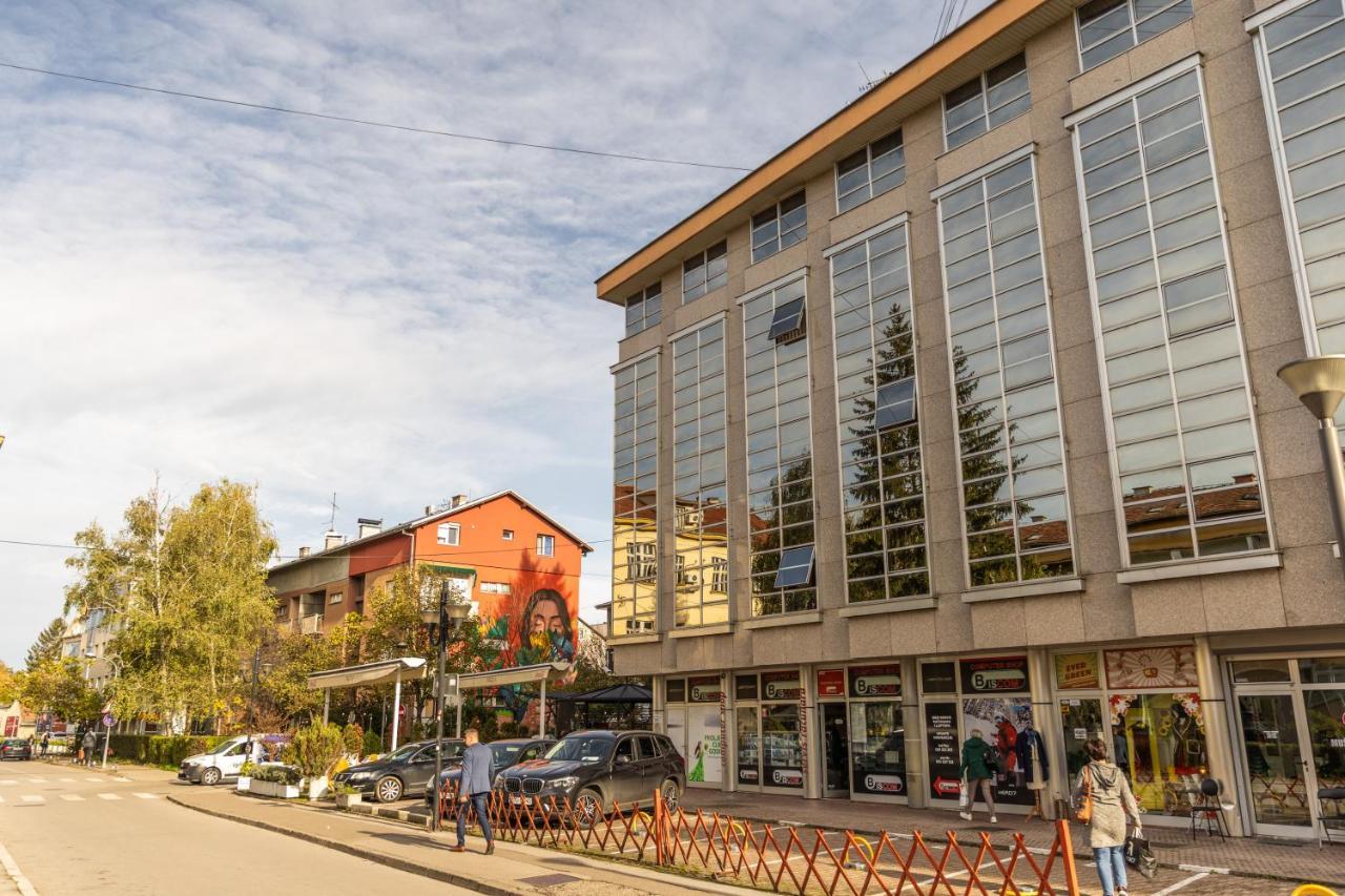 Olimpus Apartmani Bd Banjaluka Баня Лука Екстериор снимка