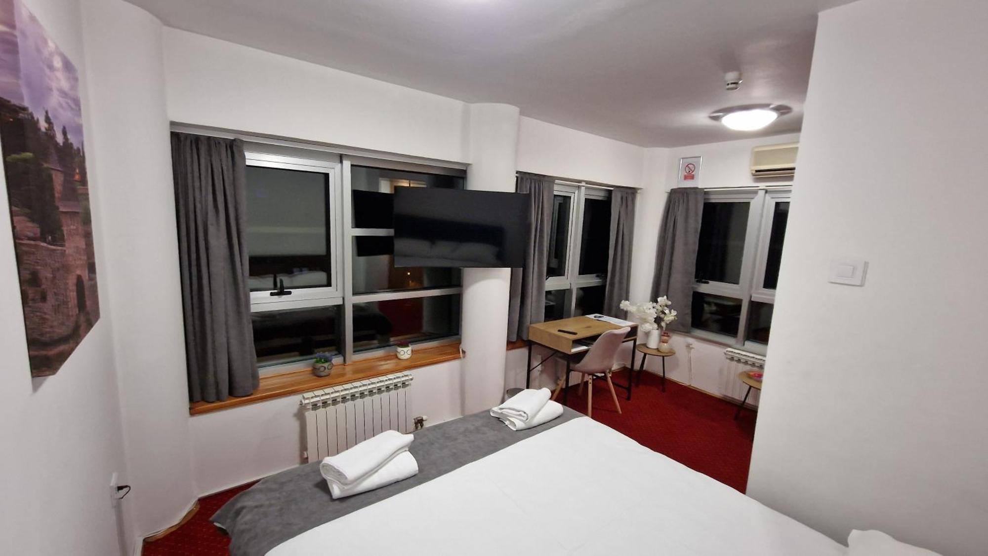 Olimpus Apartmani Bd Banjaluka Баня Лука Стая снимка