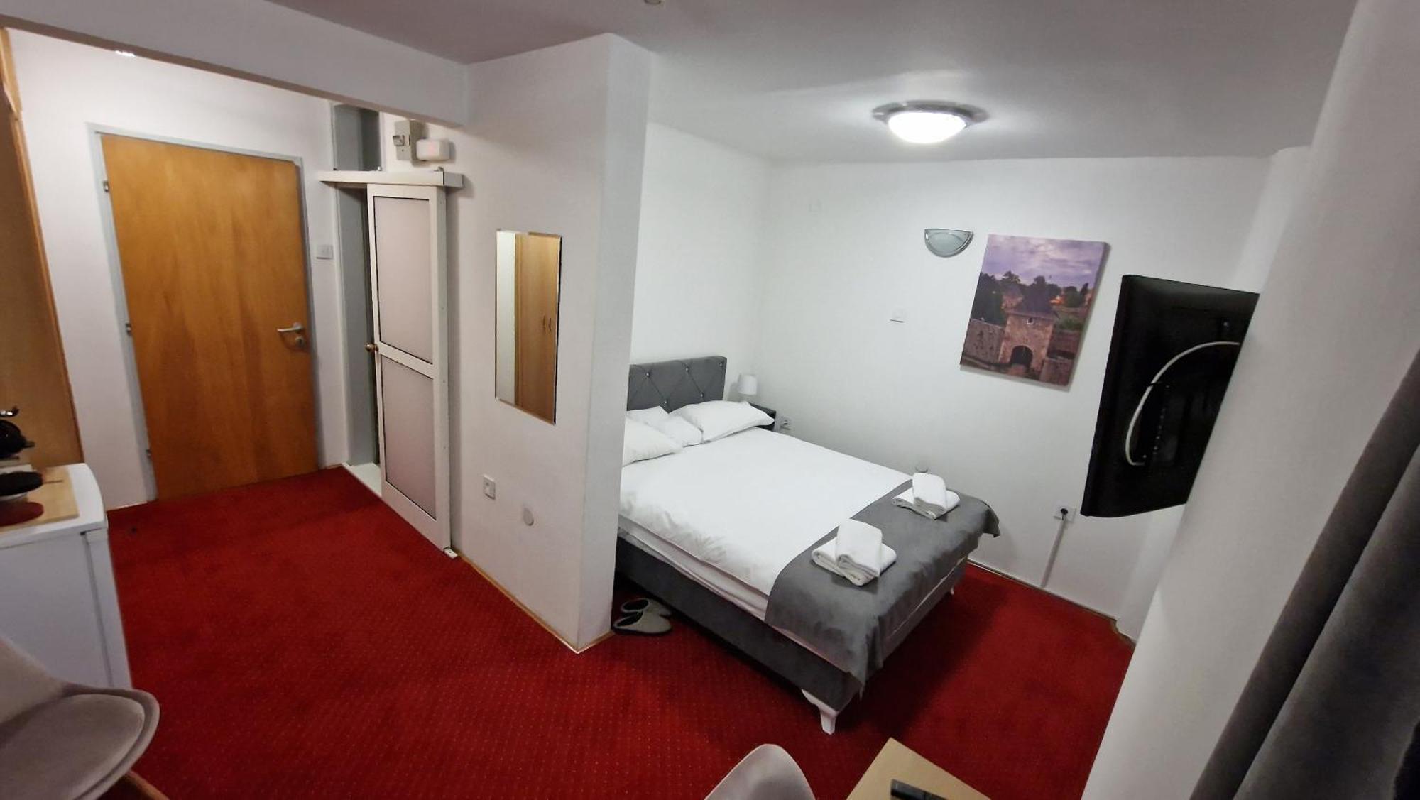 Olimpus Apartmani Bd Banjaluka Баня Лука Стая снимка